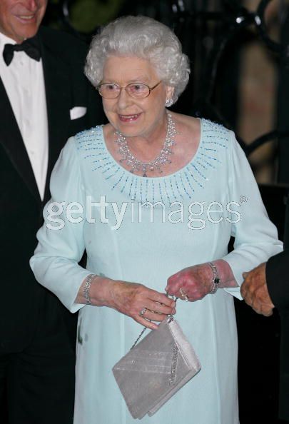 queen elizabeth ii wedding queen elizabeth ii wedding gown. queen elizabeth ii wedding