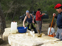 En el darrer avituallament ens serveixen llimonada