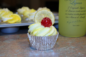 Lemon Drop Limoncello Cupcakes