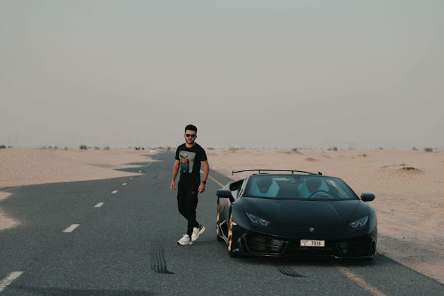 Carros de luxo em Dubai