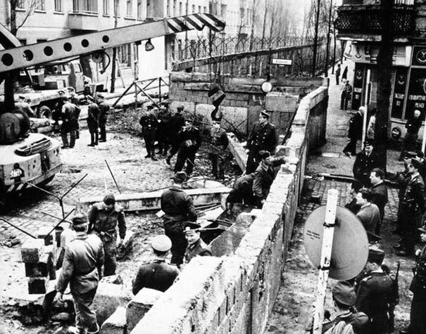 Строительство Берлинской стены, 1961