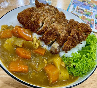 Za Hon Cafe Terengganu | Ada Kopi, Buku dan Japanese Food