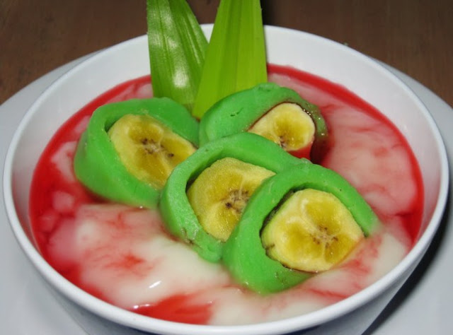 Resep Es Pisang Ijo Makassar, Cara Membuat Es Pisang Ijo Sederhana