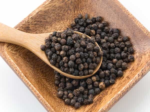 மிளகு சாப்பிடுவதால் ஏற்படும் நன்மைகள் / health benefits of black pepper