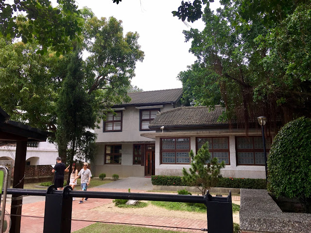 zhu yuying residence, tainan, taiwan