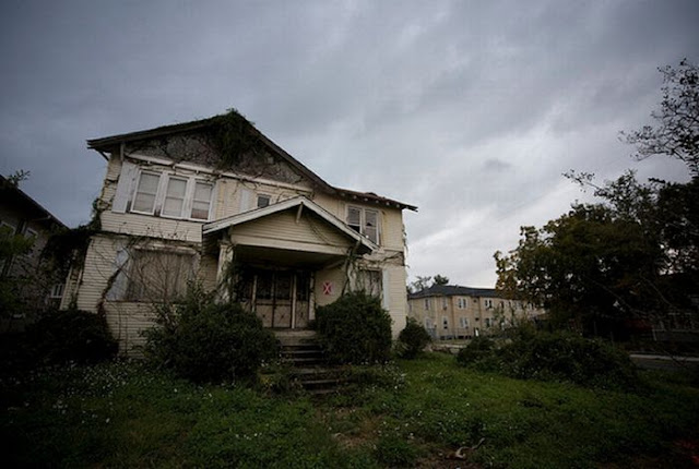 Abandoned Buildings And Houses Property Places in City Of New Orleans