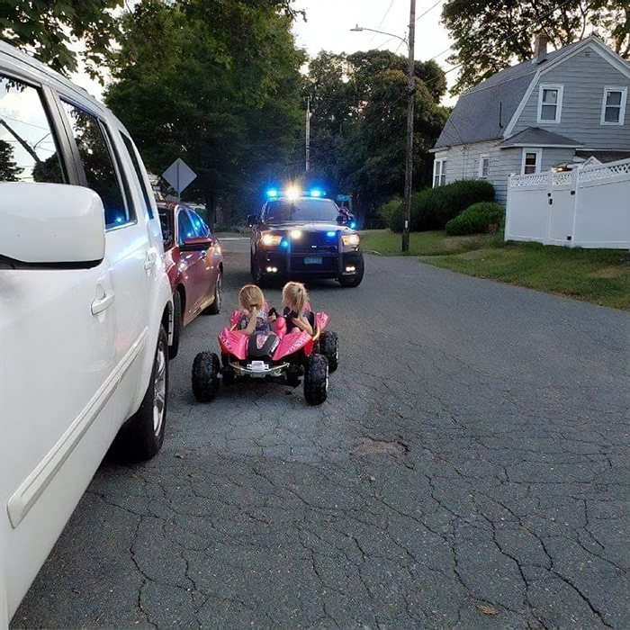 Genius Mom Convinced Her Daughters To Stay Still To Charge Glow-In-The-Dark Pijamas