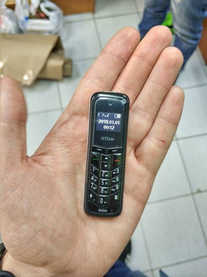 One of the smallest phones in the world: GTstar BM50