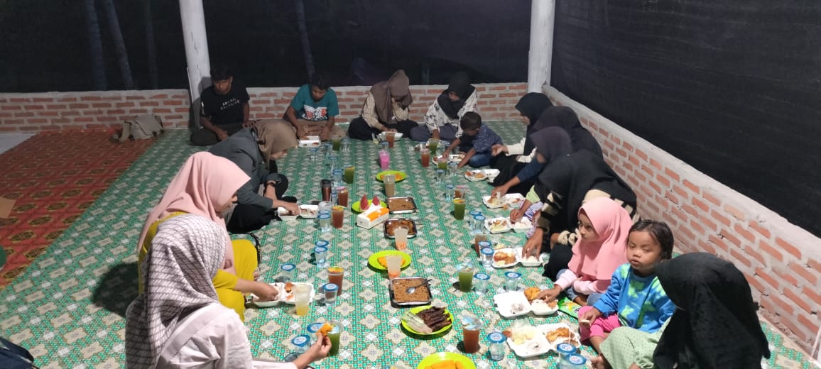 SWI Bireuen Buka Puasa Bersama Anak Yatim