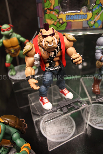 Playmates Teenage Mutant Ninja Turtles TMNT 2013 Toy Fair Display -  Bebop and Rocksteady figures