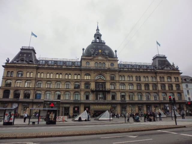 Magasin Du Nord (Copenhague) (@mibaulviajero)