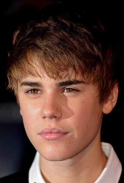 justin bieber never say never movie premiere. justin bieber 2011 tour uk.