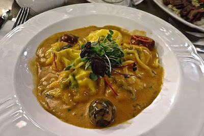 Melbourne, Hopetoun Tea Rooms, lobster ravioli