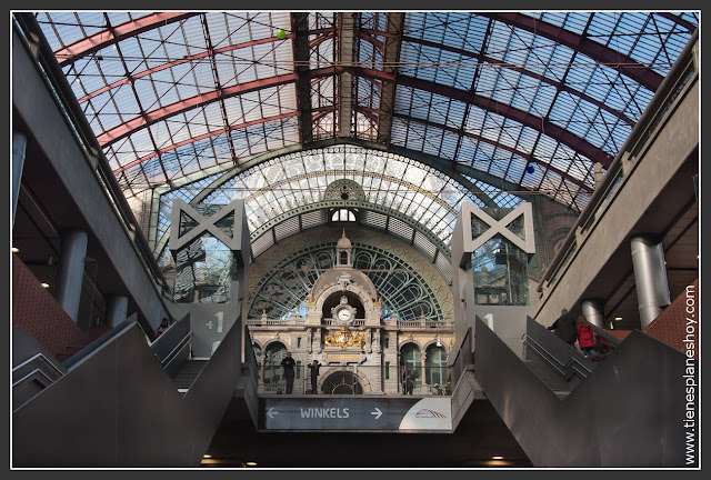 Estación de Amberes Bélgica