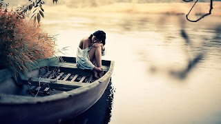 Beautifull Loneliness HD Desktop Wallpaper Photos