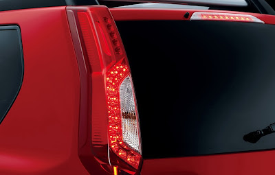 2011 Nissan X-Trail Rear Light