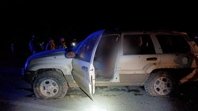 Una camioneta Jeep Grand Cherokee neutralizada de Sicarios  que iba en convoy con 4 más emboscaron a Guardia Estatal en Tamaulipas