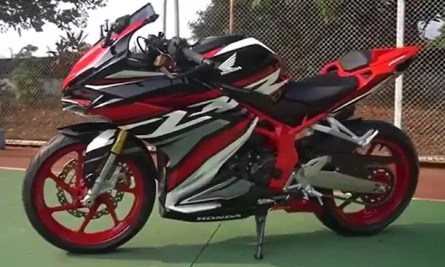 Modifikasi CBR250RR SP QS