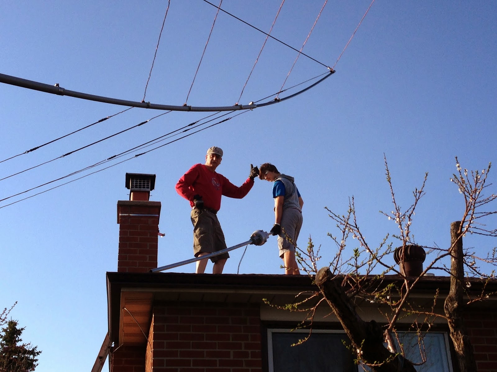 Antenna on the side ready to be lifted to the rooftop