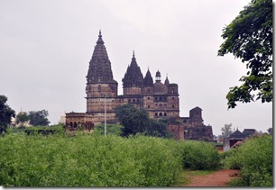 orchha 083 temple Chaturbhuj