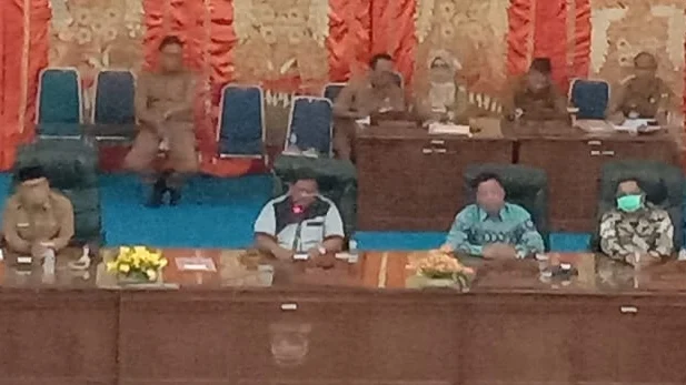 Pasbar Kekurangan Anggaran Atasi Covid-19, Anggota Dewan Rela Sumbangkan Dana Pokir.