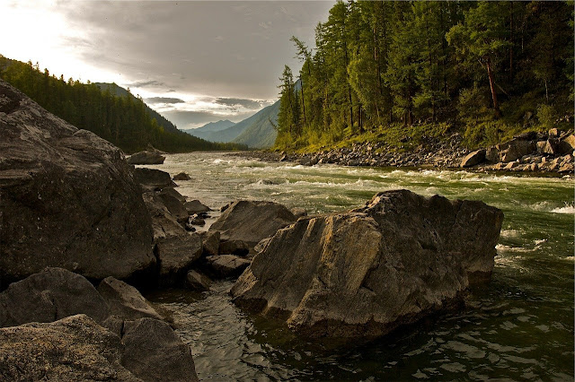 Beautiful River HD LIve Wallpaper