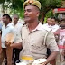  भोजन की थाली को हाथों मे लेकर फूट फूट कर रोते हुए सिपाही की वीडियो वायरल, विभागीय कार्यवाही भी हुई प्रचलित 