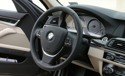 2011 BMW 528i Car Interior