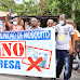 Cientos de personas marchan en contra de la construcción de la presa Río Haina