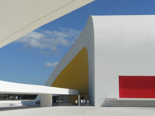 centro-cultural-niemeyer-aviles