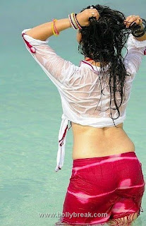  Tamil Actress Madhurima Hot Beach Pics