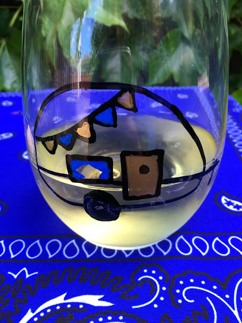 DIY Painted Airstream Wine Glass, perfect for Glamping! www.jacolynmurphy.com