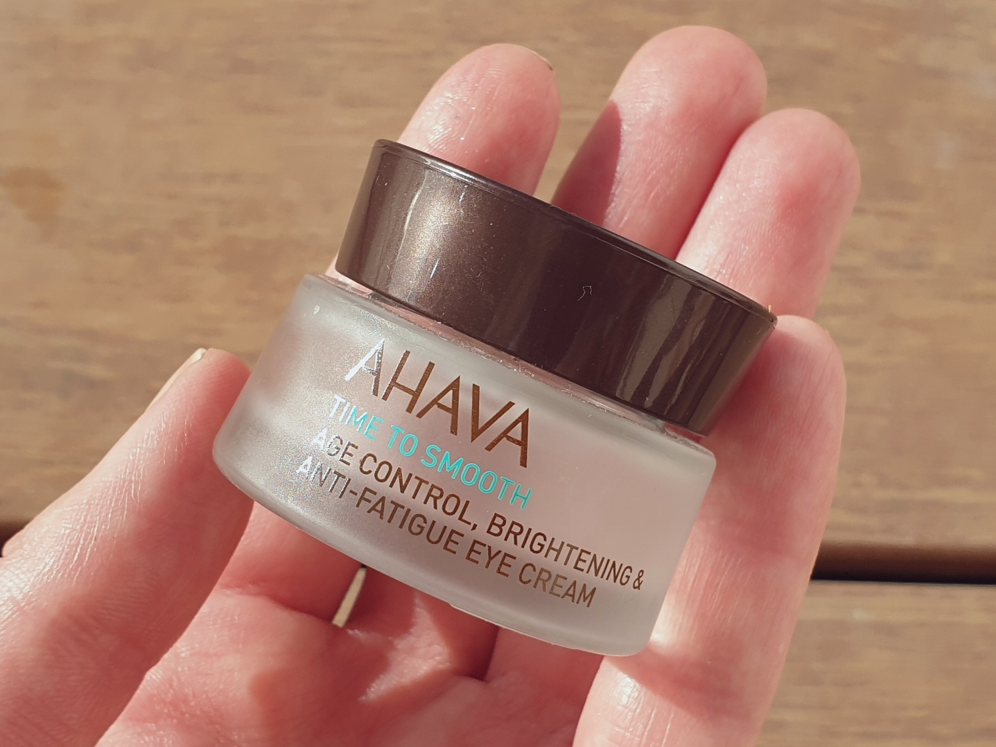 ahava time to smoothe