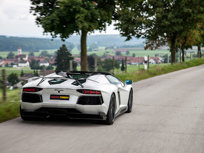 foto de lamborghini en carretera