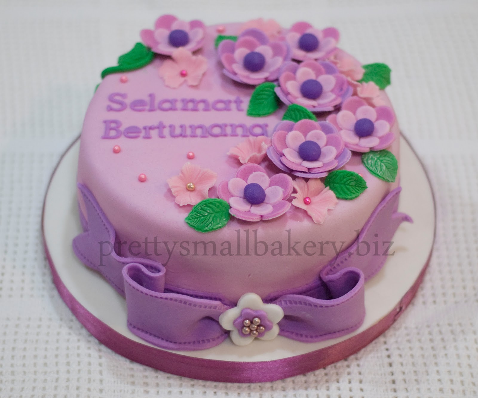 KEK HANTARAN TUNANG "FLORAL" - Prettysmallbakery