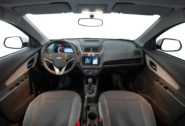 carro Cobalt Chevrolet 2014 - interior