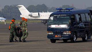 Evakuasi Korban Pesawat Sukhoi SuperJet 100