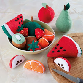 https://www.docrafts.com/Projects/handmade-felt-fruit-tutorial/4056027