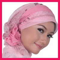 jilbab wisuda