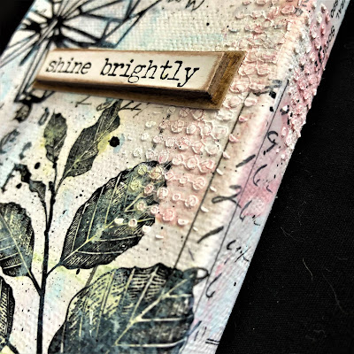 Sara Emily Barker https://sarascloset1.blogspot.com/2019/02/springtime-mixed-media-canvas-with-tim.html Springtime Mixed Media Canvas Tim Holtz Geo Springtime 6