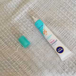 nivea-sun-protect-and-whtie-oil-control-serum-review