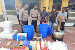 Polres Puncak Jaya Grebek Tempat Buat Miras Jenis CT