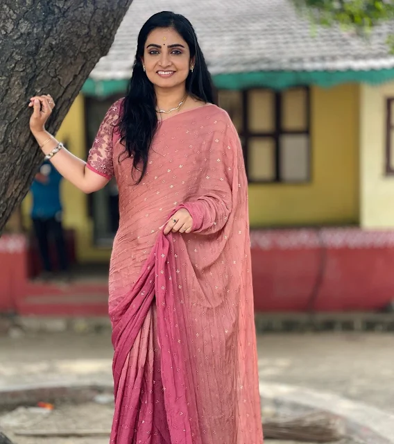 Actress Sujitha Dhanush New Looks in Saree For Serial Episodes