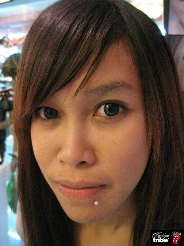 Labret piercing title=