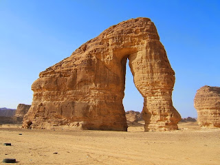 Elephant Rock di Dekat Madain Shaleh