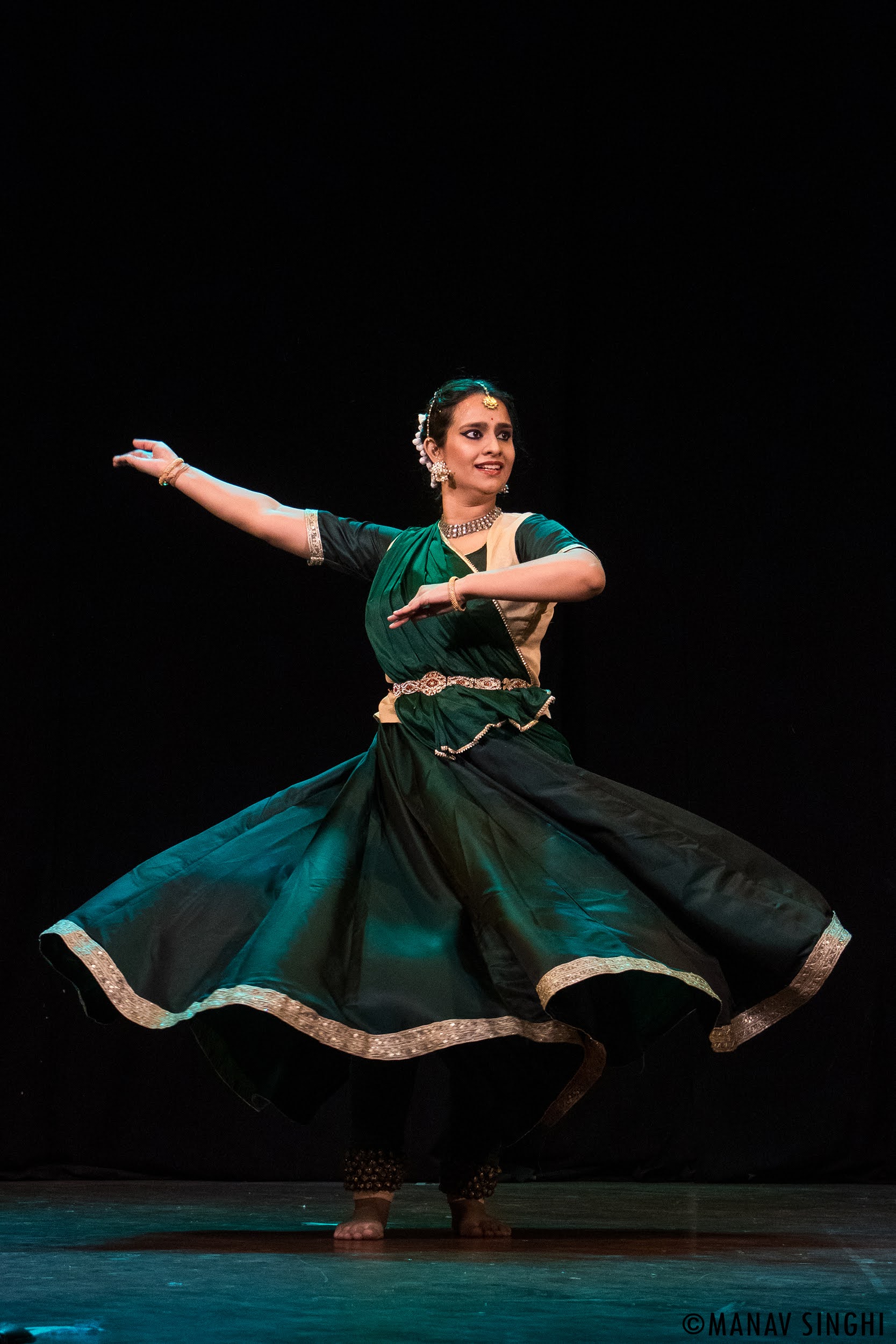 Vartika Tiwari Kathak guest performer at Nityam Varshikotsav 2023 Jawahar kala Kendra, Jaipur.