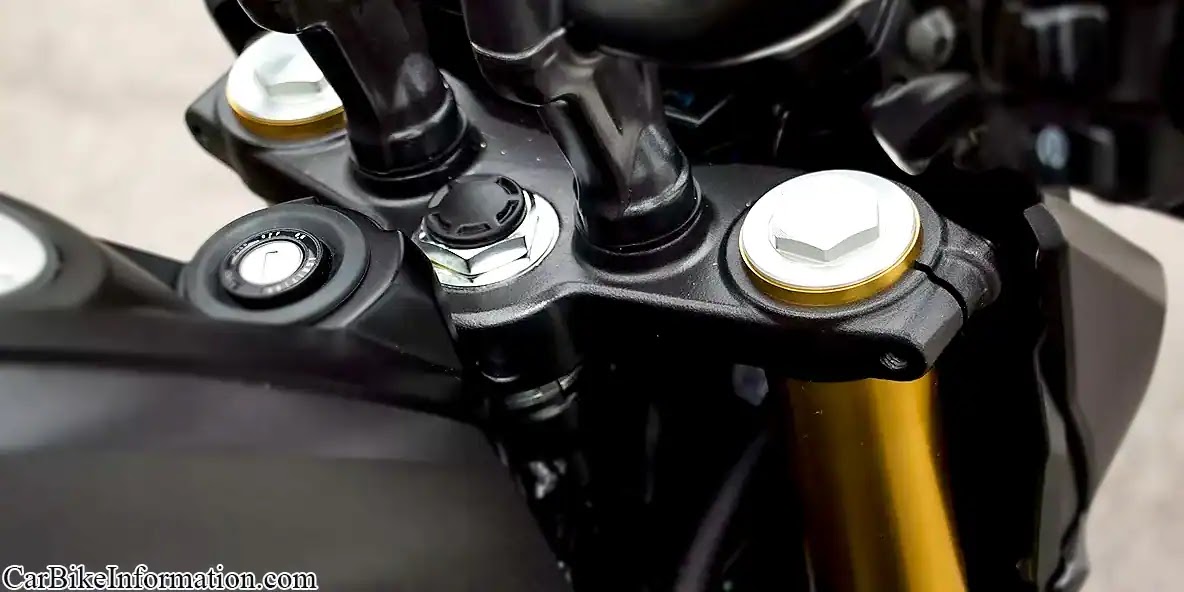 Honda CB300F Suspension