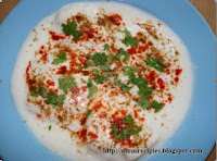 http://www.momrecipies.com/2008/07/dahi-vada-with-zero-oil.html