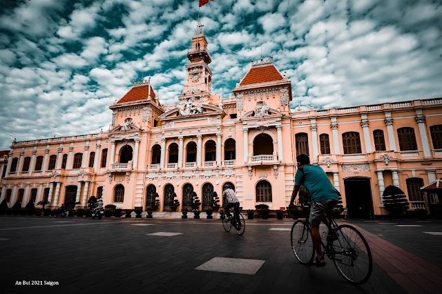 Cycling in the city of Saigon after 3 months lock down