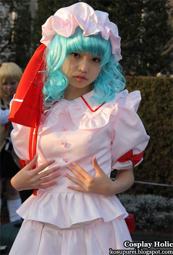 touhou project cosplay - remilia scarlet 2 from comiket 77